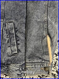Montero Western? Denim Faux Fur Lined Jacket? Acid Washed? Brand Ne? W WithTags Montero Western? Denim Faux Fur Lined Jacket? Acid Washed? Brand Ne? W WithTags