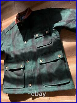 Retired Vintage Pendleton Plaid Wool Barn Jacket Green Plaid Size Large USA
