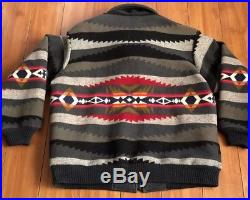 VINTAGE Pendleton High Grade Western Wear Wool Blanket Jacket Coat Navajo Medium