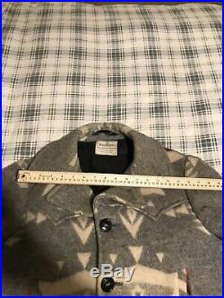 Vintage Pendleton High Grade Western Wear Vivid Wool Blanket Coat Jacket M RARE