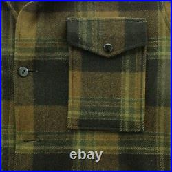 Vintage Pendleton Mens L Mackinaw Plaid Coat / Jacket Cruiser Wool Heavy 60s